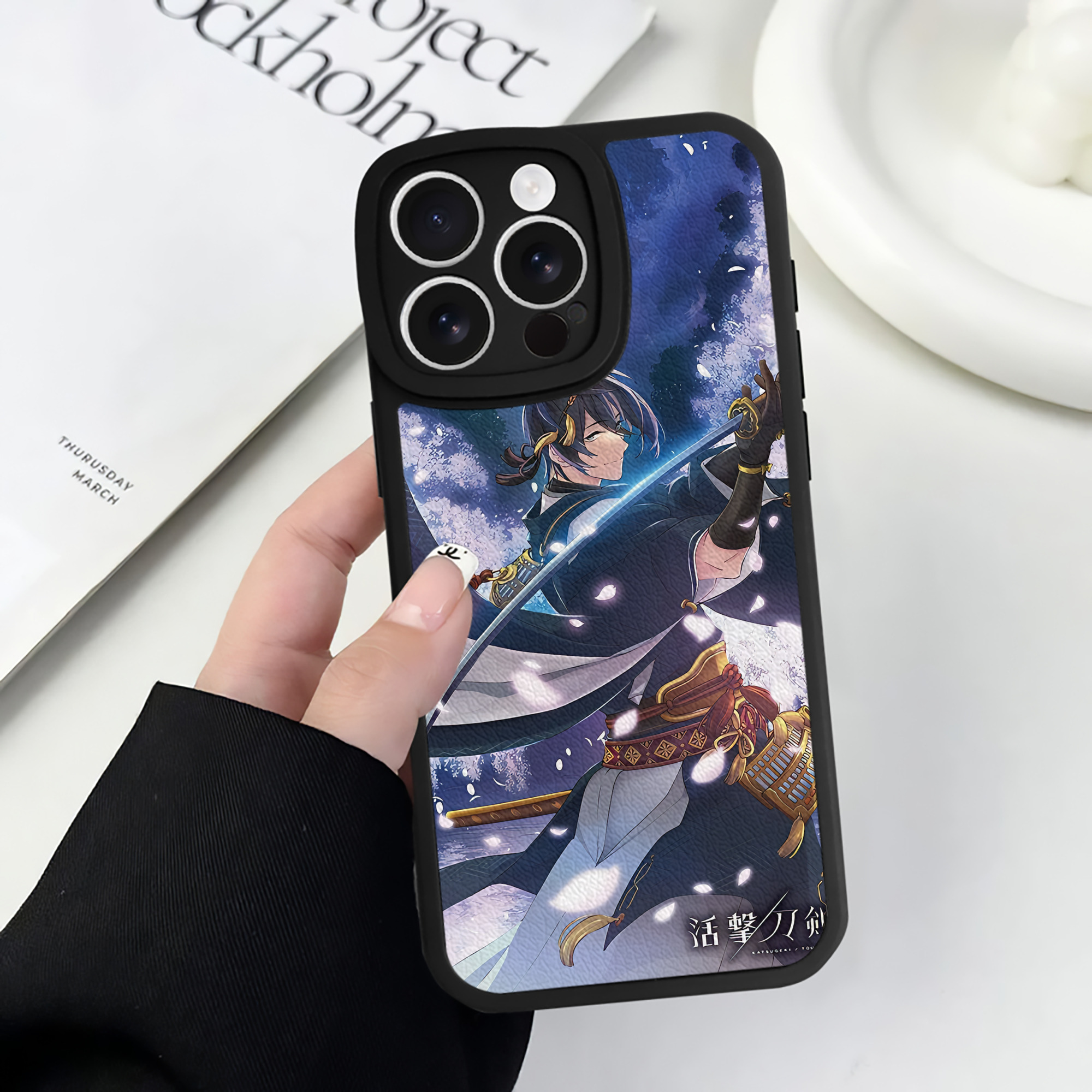 （画像用） 刀剣乱舞 Touken Ranbu 【iPhone 16シリーズ対応】シリコンスマホケース（レザー調） 材質：シリコン